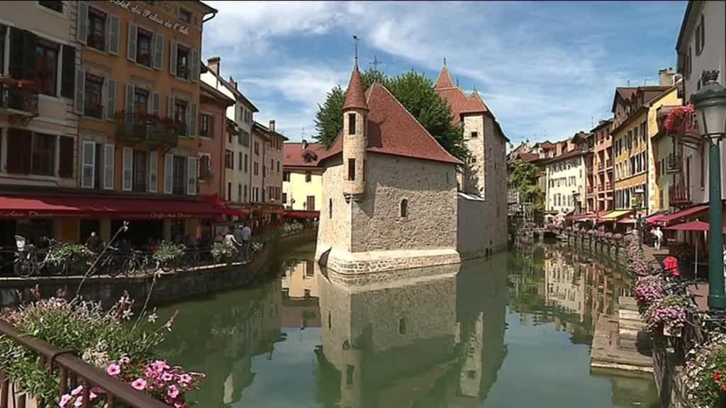 Escapade Champetre Bed and Breakfast Hauteville-sur-Fier Eksteriør billede